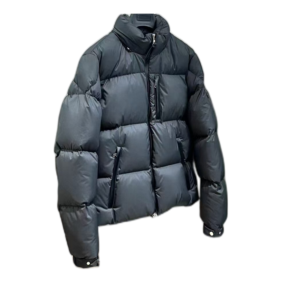 Moncler Stand-Collar Down Puffer Jacket in Black