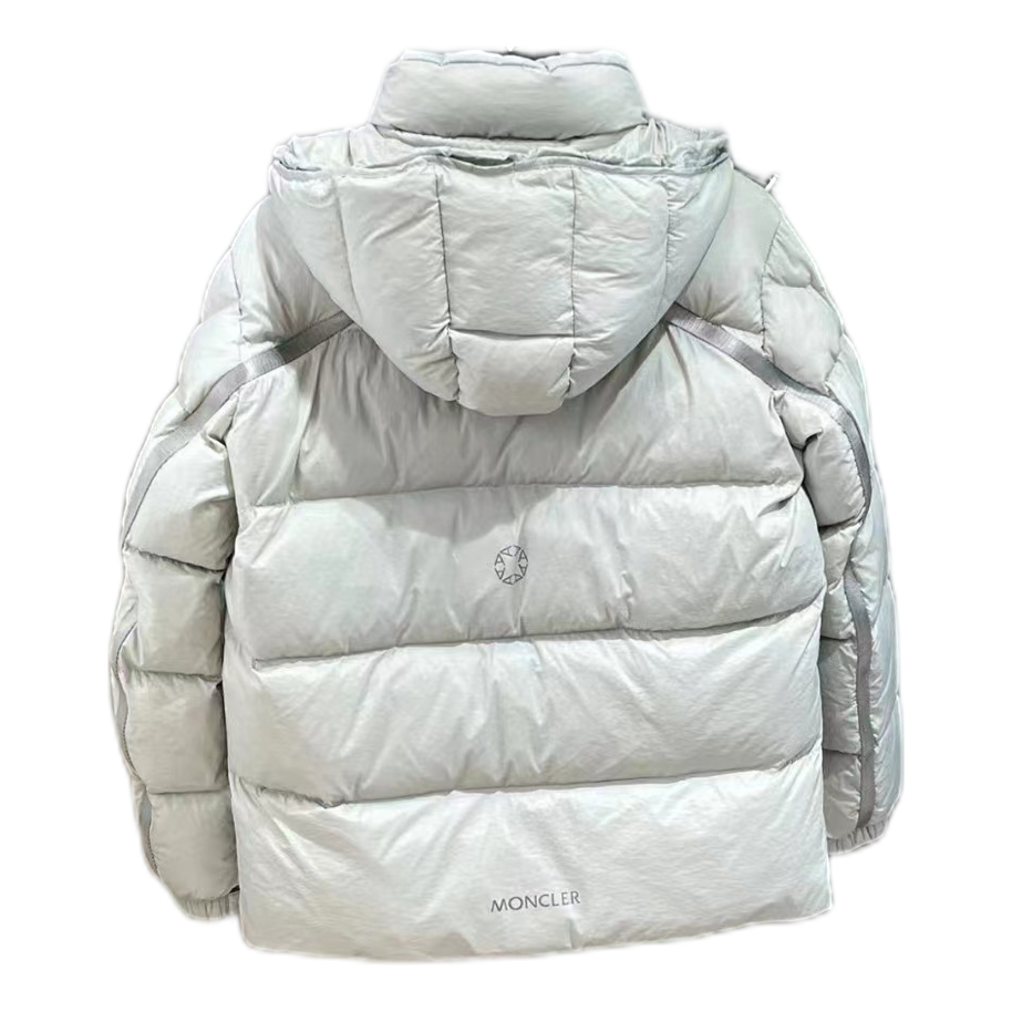 Moncler Off-White Hooded Down Puffer Jacket with Two-Way Zip