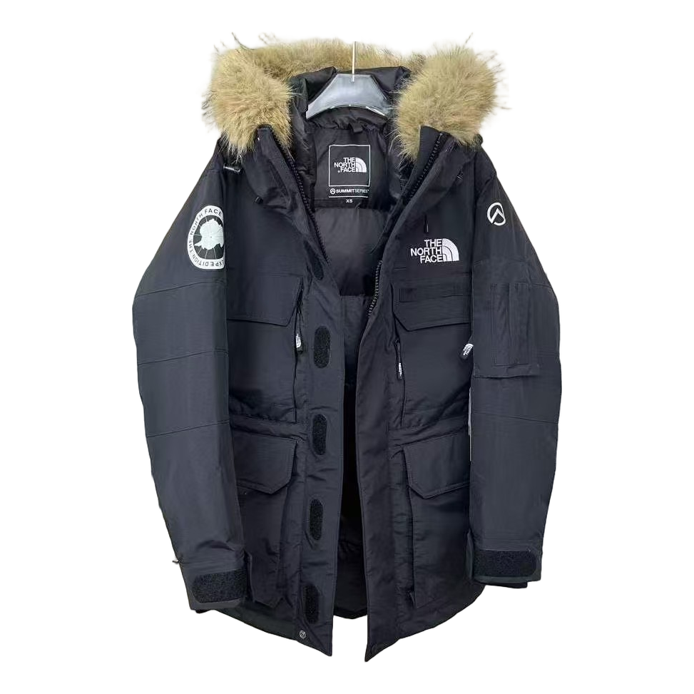 The North Face Four-Pocket Faux Fur-Trim Hooded Parka in Graphite