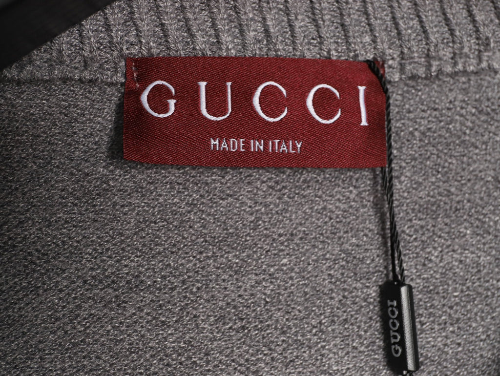 Gucci Signature-Logo Crewneck Sweater - Grey